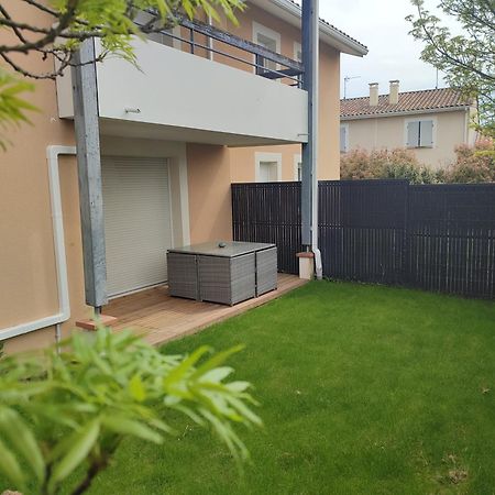 T2 Avec Jardin Proche Aeroport, Airbus, Meet Apartment Daux Екстериор снимка