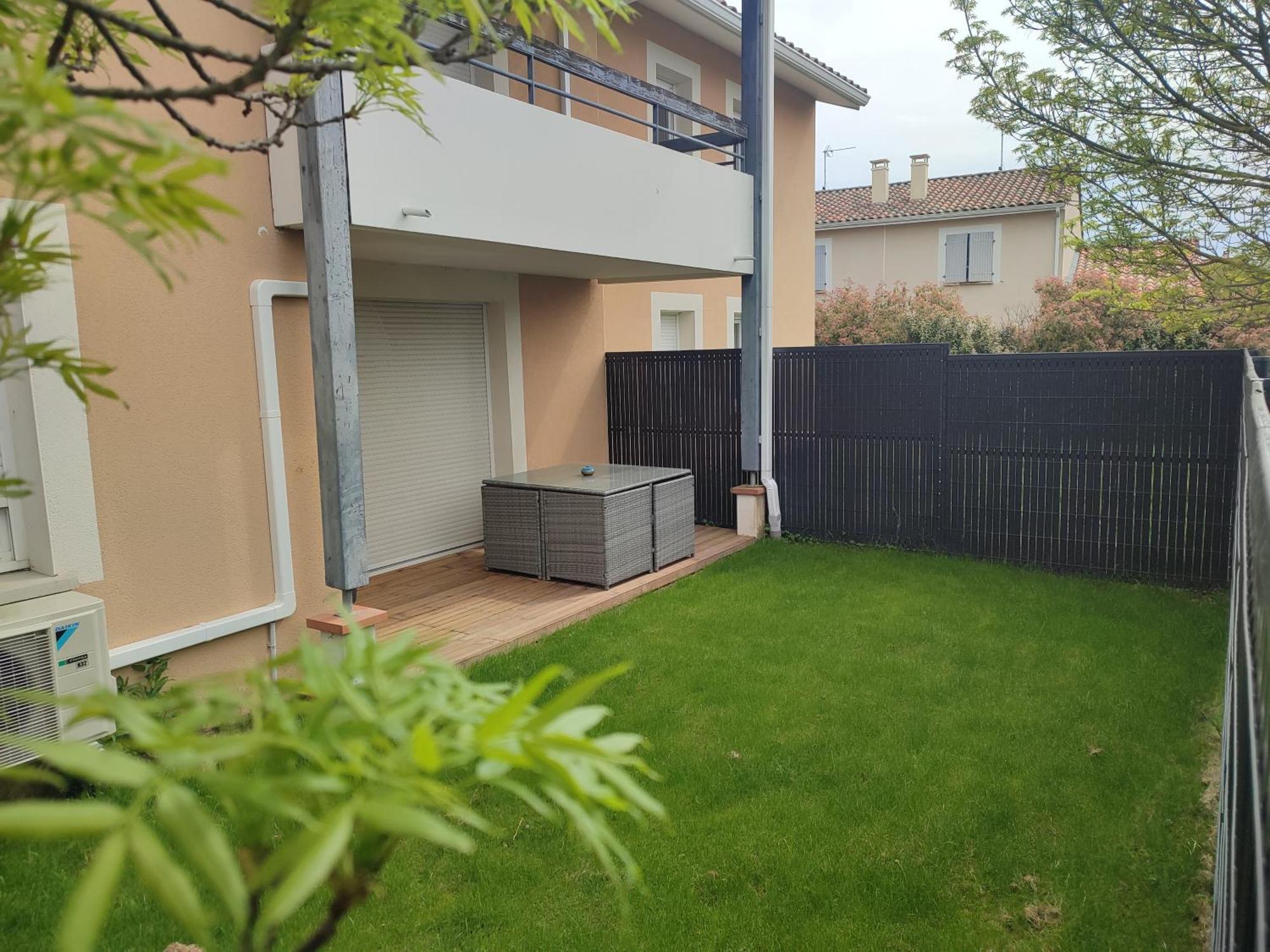 T2 Avec Jardin Proche Aeroport, Airbus, Meet Apartment Daux Екстериор снимка